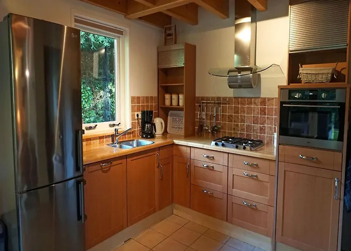 Dom wakacyjny Terrace With Lush Garden *