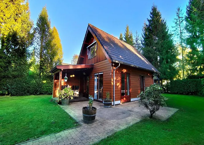 Dom wakacyjny Terrace With Lush Garden Epe